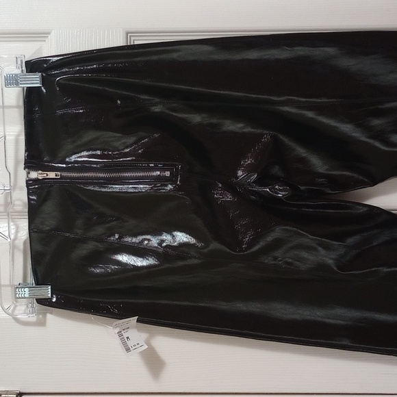 MAD FOR LOVE Pants NWT(Medium) - Picture 8 of 10